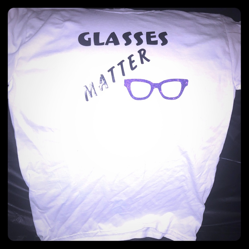 Custom Tees by Te